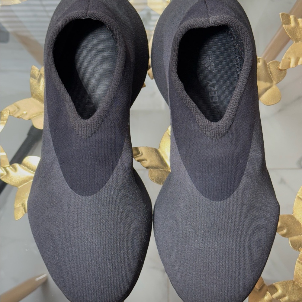 Yeezy Black Sneakers
